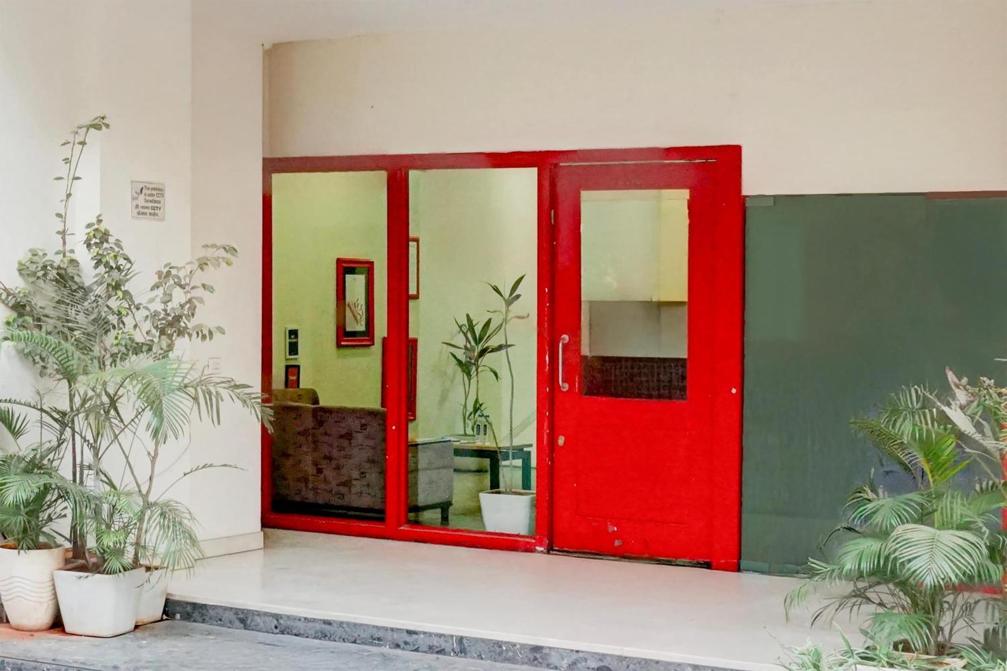 Super Townhouse Mg Road Pune Exterior foto